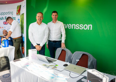 Bart Bakker and Leon Strik, Svensson