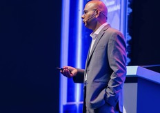 Raghu Kambhampati of Priva India explained how creating a digital twin, a virtual replica of a greenhouse, enables scalable, profitable crop management using cloud technology, IoT, AI, vision systems, and robotics.