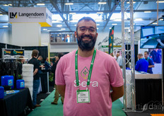 Florin Munteanu with Sera Intellegence, thinking of some great headlines for their HortiDaily articles