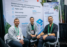 Kaz Makarewicz, Grodan, and Mike DelCiancio, DC Farms, visit Kenneth Tran, Koidra. Read more about the DC Farms / Koidra project here: https://www.hortidaily.com/article/9705490/a-5-increase-in-production-during-the-trial-period-is-a-promising-start/