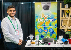 Mihnea Paraschiv, Sigrow, showing the stomata camera