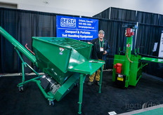 Dave Park, Berg Equipment, shows the peat moss bale fluffer and the combination with a fluffer and a flat pot filler, which can both loosen peat moss to a looser state, and fill pots. 
