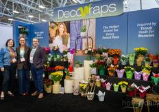 Cecilia Maller, Sherri Vanderwal and Michael Shilling, Decowraps