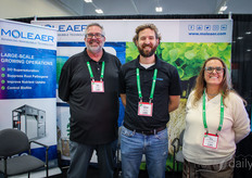 Joel Enns, Justin Leavitt and Rita Pinto de Abreu, Moleaer