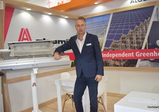 Gert-Bol from Alcomij and their cover system with insect screen.