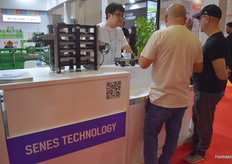 Young Soo Lee from Senes Technology, a Korean company specialised in harvesting Robots