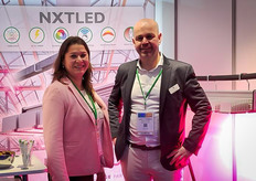 Isabelle Endhoven Garcia Guerrero and Paul van der Valk, next to their partners Bever Innovations, telling everything about dynamic lighting with their 4-channel NXTLED fixture