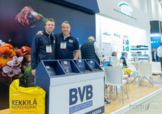 Kevin van Berlo and Daniele dell'Erba, Kekkila, BVB, as the Inveco team is all in conversation