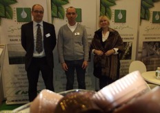 Chocolate bonbons for the visitors of Meteor Systems. Jan van Hemert, Bert van het Hof and Irina Stegeman