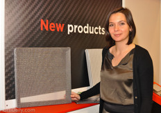 Tamara van Camp from Bonar TF with the new PhormiTex Chrystal V Screen.