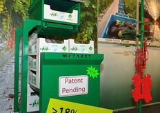 A new labour saving harvest trolley was presented by Metazet and Viscon.