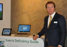 Everris launched a new examination app. Nick Boelen is Everris Benelux sales manager for ornamental horticulture.
