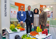 The team from Southern Seed; the Italian seed breeder is expanding it's catalog with even more greenhouse vegetables varieties. Southern Seed's varieties are also gaining foothold outside Italy.