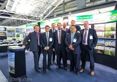 The entire team of Cravo in their 2014 Fruit Logistica booth.