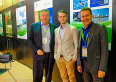 Regnier ten Haaf of Ridder Drive Systems (on the left) and Arjen Janmaat of HortiMax (right)together with Dutch student Pascal Denzel in the middle. Denzel is currently working on his graduation and conducts an Chinese market study at HortiMax/Ridder.