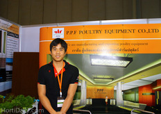 Whithwin Mesomsup tells that the fans of P.P.F. Poultry Equipment are also very useful in a greenhouse. Next to this the company makes plastic hydroponic grow systems.