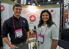 Andrew Morse and Niki Gomes of Flowers Canada Growers.