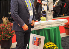 Benfried's Fred van Veldhoven at the booth of Hydrogarden