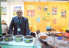 Zaraa Mohamed Adel, Stender