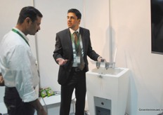 And Mr Salvatore showing it.