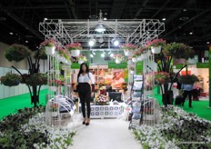 The team of the Dubai Miracle Garden created a lovely booth, also celebrating the near opening of their buttefly project.