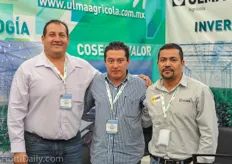 Magdiel, Alejandro and Pedro from Ulma Mexico. Click here to read an interview with Pedro from last year: http://www.hortidaily.com/article/4839/Mexico-Greenhouse-development-slowed-due-to-lack-of-subsidies