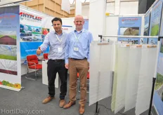 Tom de Smedt from Hyplast together with the Mexican distributor of Hyplast; Carlos Reátegui del Mazo.