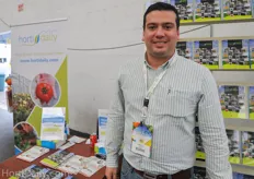 Costa Rican Grower Randall Fallas from Del Monte in front of the HortiDaily booth.