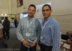 Chris Binfield and Marco Hurtado from Meras Engineering in front of the HortiDaily booth.