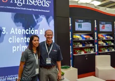 Mariel Aceves-Williams and Steve Coffey from US Agriseeds.