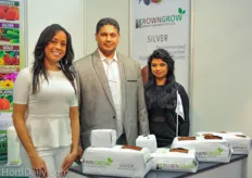 Chamila Lopez of Browncoir with Browncoir's hostesses.