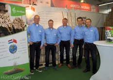 The Van Nifterik team: Rene Fatterman, Martin Wigger, Gerrit-Jan Huibers, Dikkie van Nifterik and Marco van Wieringen. They showed the fungus-free bamboo.