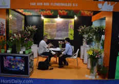 Bart Duijvesteijn from Van den Bos Flowerbulbs was exploring the possibilities for exclusive flower bulbs in the Asian market. More on this later on HortiDaily.