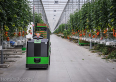 The trains with empty carts are transported with an induction line guided M-Track internal transport system.