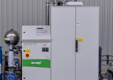 A VitaLite UV disinfection unit is used to clean the recirculation water in a sustainable manner as the regulations in Ontario becomes tighter.