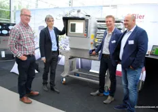 Flier Systems, Aris, Bosman van Zaal and the University of Wageningen have developed the germination Vision System, whereby fenotyping of seedlings occurs. The four companies are working with Berg Hortimotive together under the name Dutch Plant Phenotyping Partners.