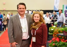Hort Americas' Steve Millet together with Melanie Yelton of LumiGrow.