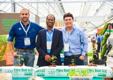 Sam Ahilan of FibreDust (middle) together with his new distributors of HortiCultorres ; Demetrio Lopez and Pedro Torres