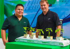 Nicolas Delon and Phill Johnson of Grodan