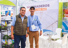 Gabriel Gonzalez and Efrain Gutierrez of Metaliser.