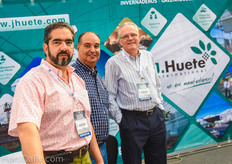 The crew from Spanish greenhouse buidler J.Huete