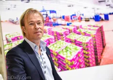 Pieter Jan Robbemont from Geerlofs Refrigeration has a lot of work recently in Central Asian countries; Geerlofs built many cold stores for apple growers lately.