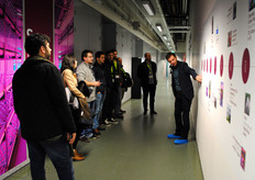 The Philips GrowWise City Farming research center addresses a number of trends and concerns in society. There is increasing awareness of how the food we eat is grown, the effect it has on our planet and the distance it travels from farm to fork. In addition, it is anticipated that new ways of food production are needed to meet the increasing pressure on worlds’ food supply.