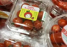 Cherry tomatoes from Kagome.