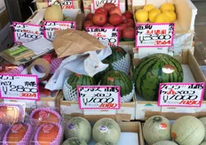 Look at the big watermelon on the right; sold for €29 euro!