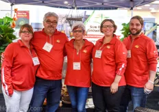 The team from Sun Parlour Growers Supply : Kelly Kungel, Bruno Carnevale, Tracey Young, Brianna Jaksic and Gordon Carnevale.