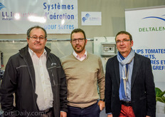 Jerome Gonsolin of LL Industrie, Roland Pereira of Deltalene and greenhouse service technician Fabrice Sansonnens.