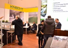 Nicely busy at the Knecht booth