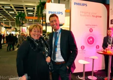 Jolanda Nooijen (Compliment BV) gets invited by Ries Neuteboom, Philips, for a tour at their High Tech Campus in Eindhoven