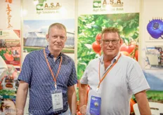 Richard and Nic Luiten of A&N Luiten at the booth of their partner Agr Solutions Asia.